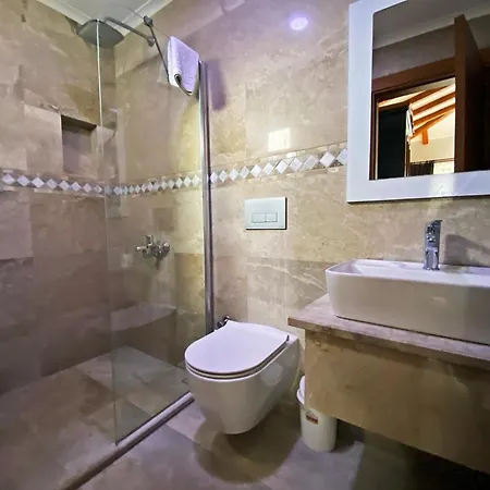 Willa Patara Fiesta 3+1 Villa, Oezel Havuzlu,