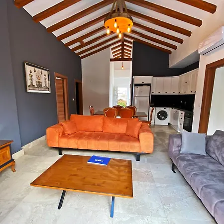 Willa Patara Fiesta 3+1 Villa, Oezel Havuzlu, *