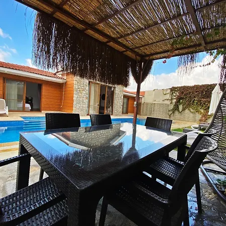 Patara Fiesta 3+1 Villa, Oezel Havuzlu, * 费特希耶