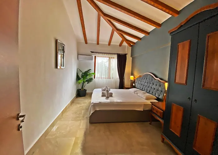 Patara Fiesta 3+1 Villa, Oezel Havuzlu, Villa