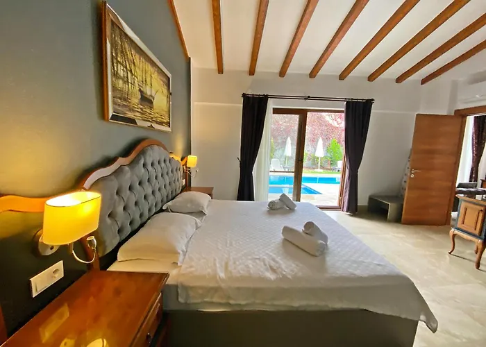 Patara Fiesta 3+1 Villa, Oezel Havuzlu, Vilă